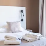 Planet Blue Hotel